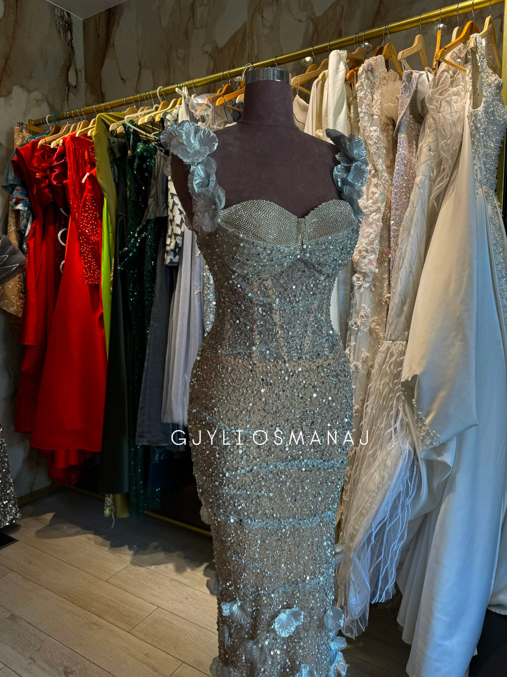 Anabia Dress